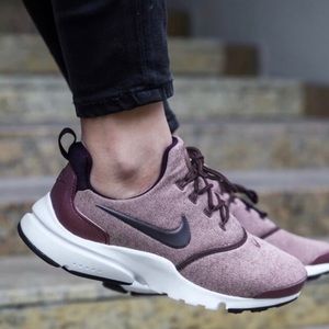 Nike Air Presto Fly Port Wine Edition Size 6.5